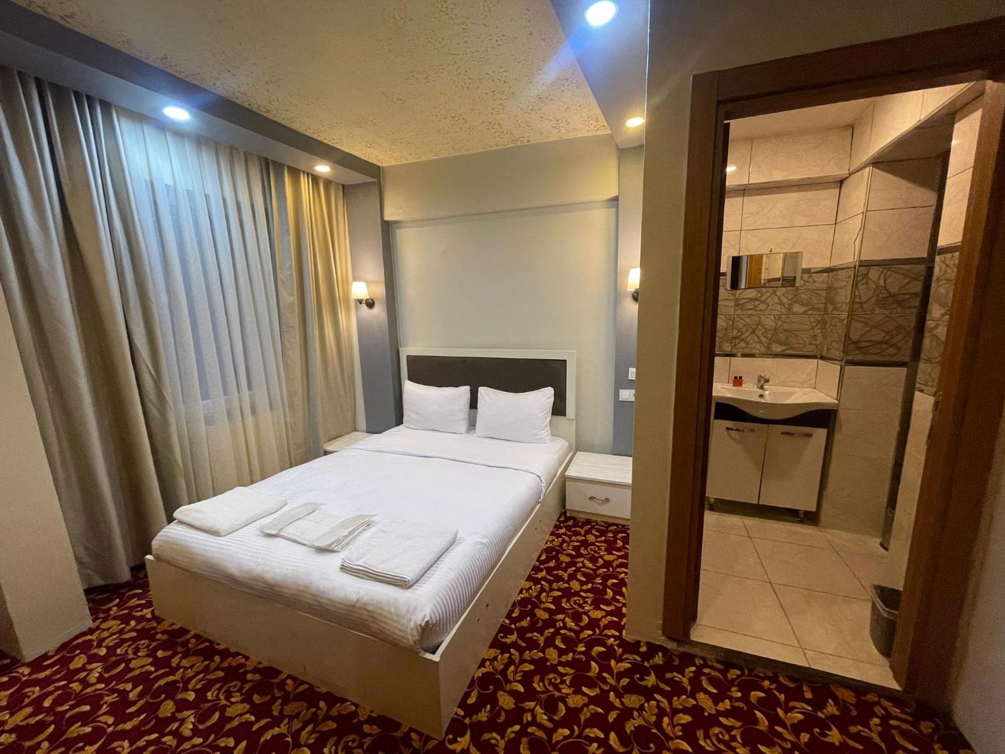 Ufuk Hotel Istambul Exterior foto